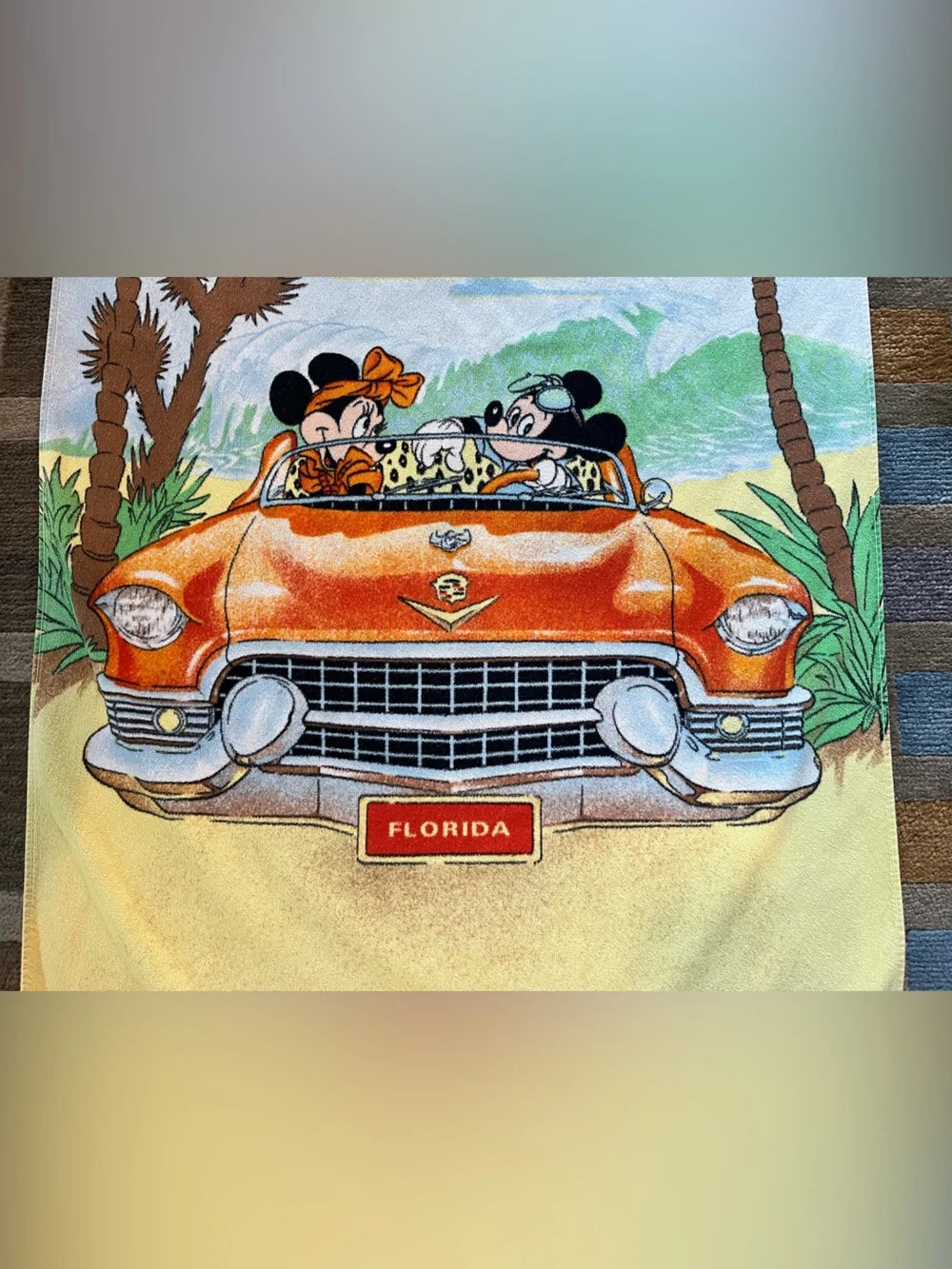 Vintage Florida Mickey Minnie Mouse Car Disney Exclusive Beach Towel 59
